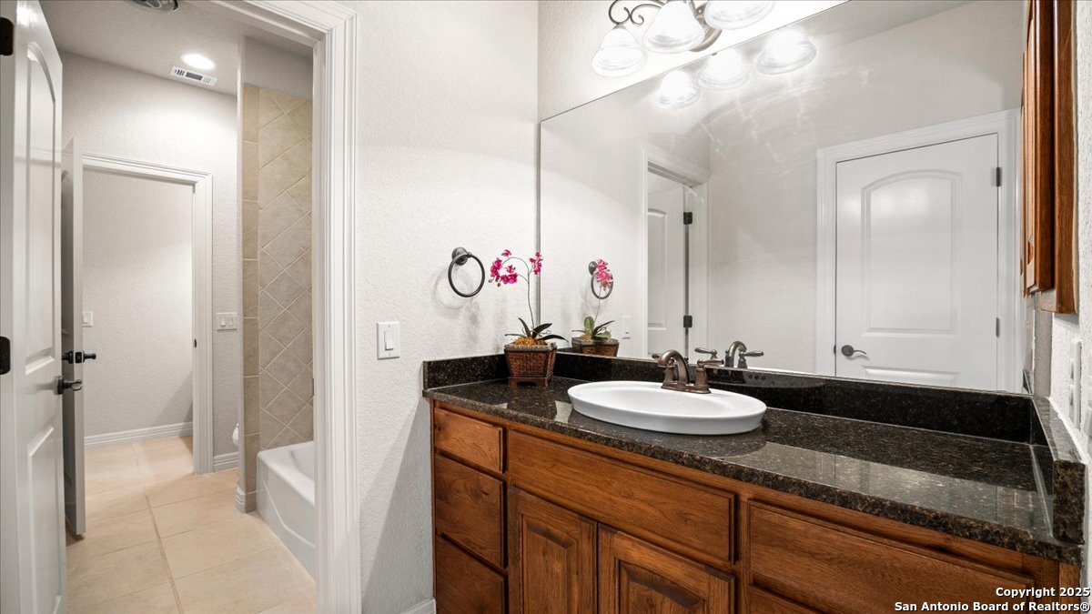 8018 Canham Ranch