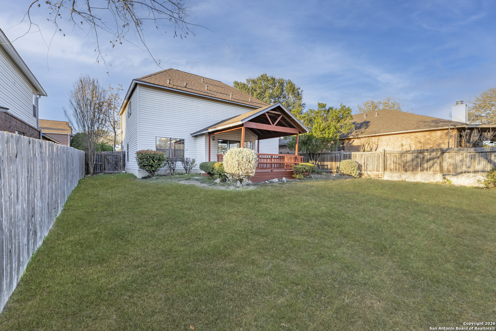 1048 Sycamore