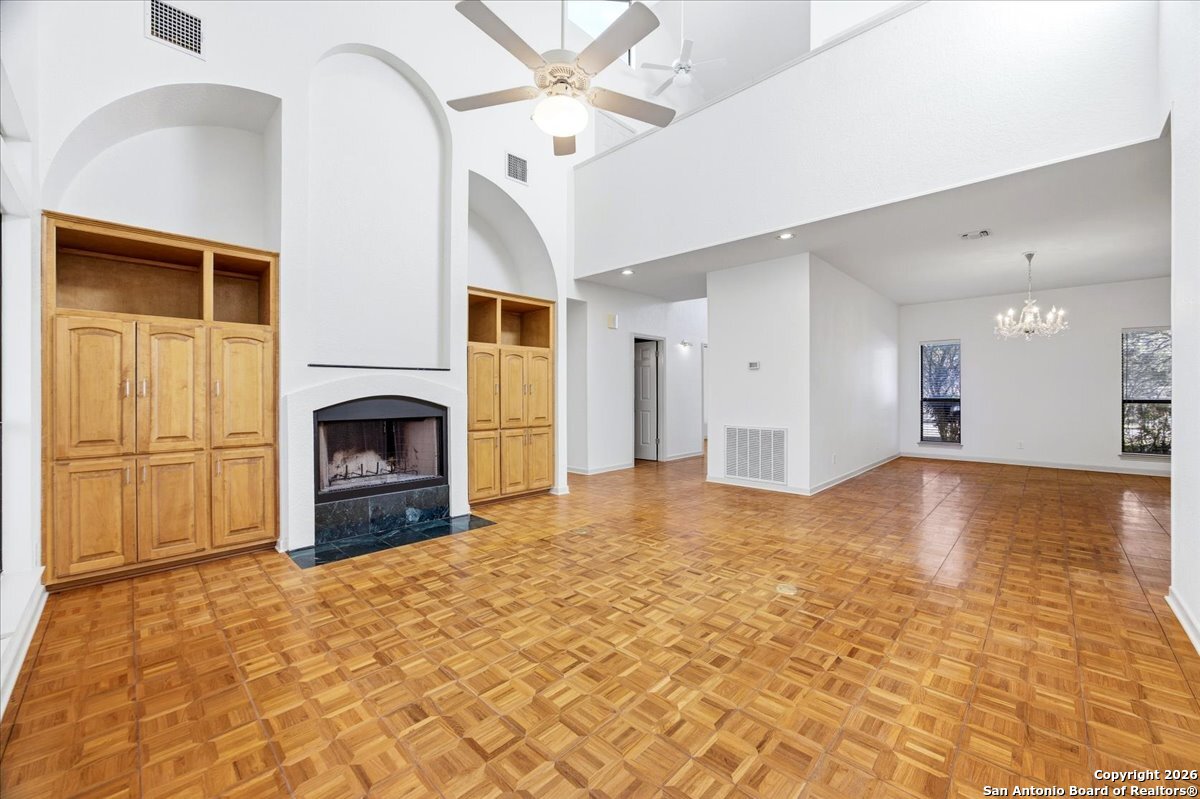 21655 Valley Park