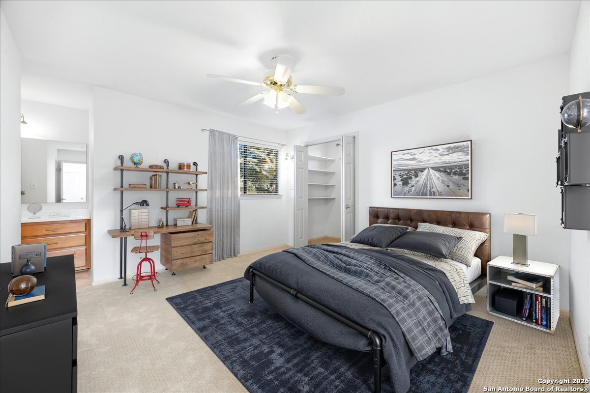 21655 Valley Park