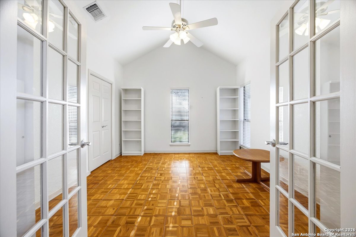 21655 Valley Park