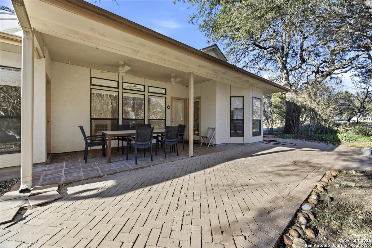 21655 Valley Park
