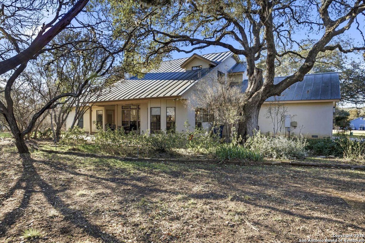 21655 Valley Park