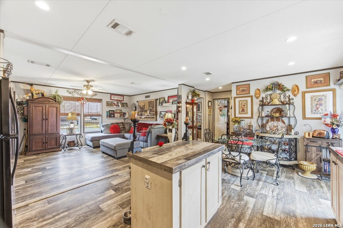 101 Rocky Ridge