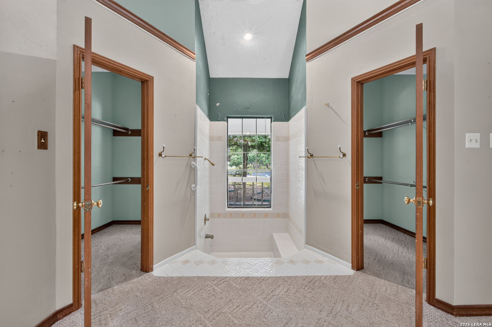 27036 CYNTHIA DR