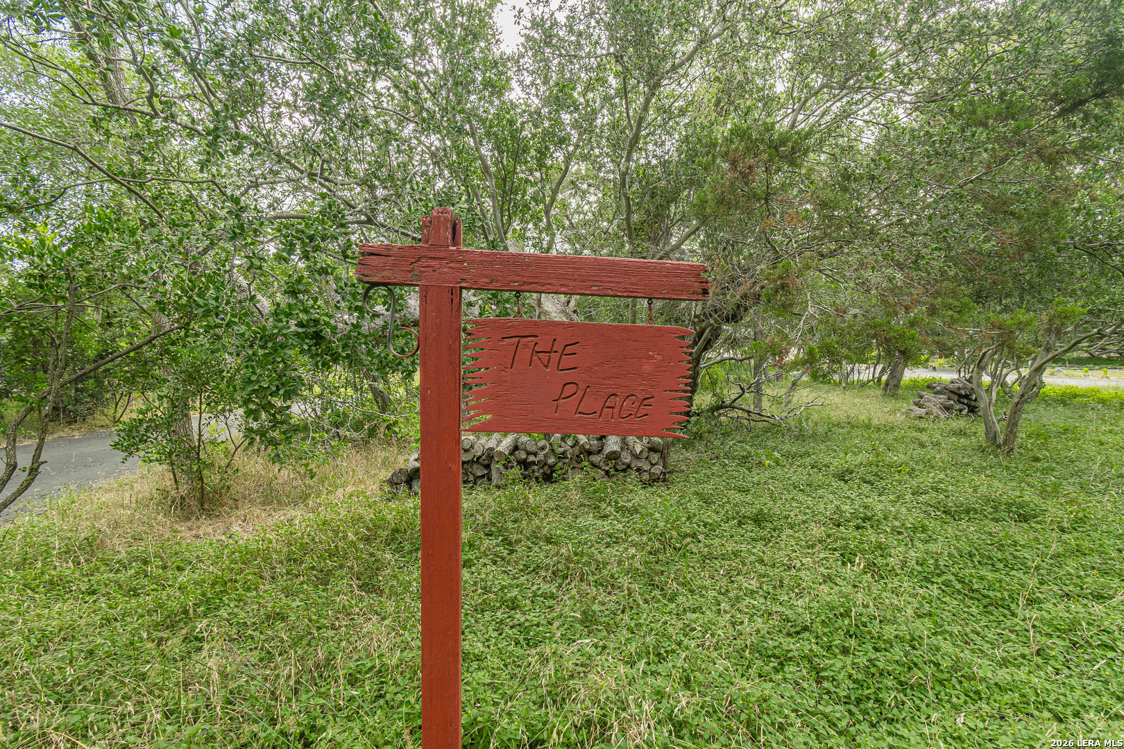 27036 CYNTHIA DR