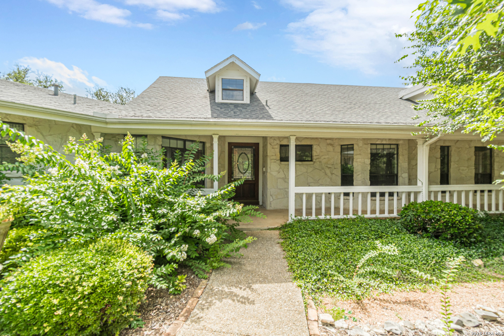 27036 CYNTHIA DR