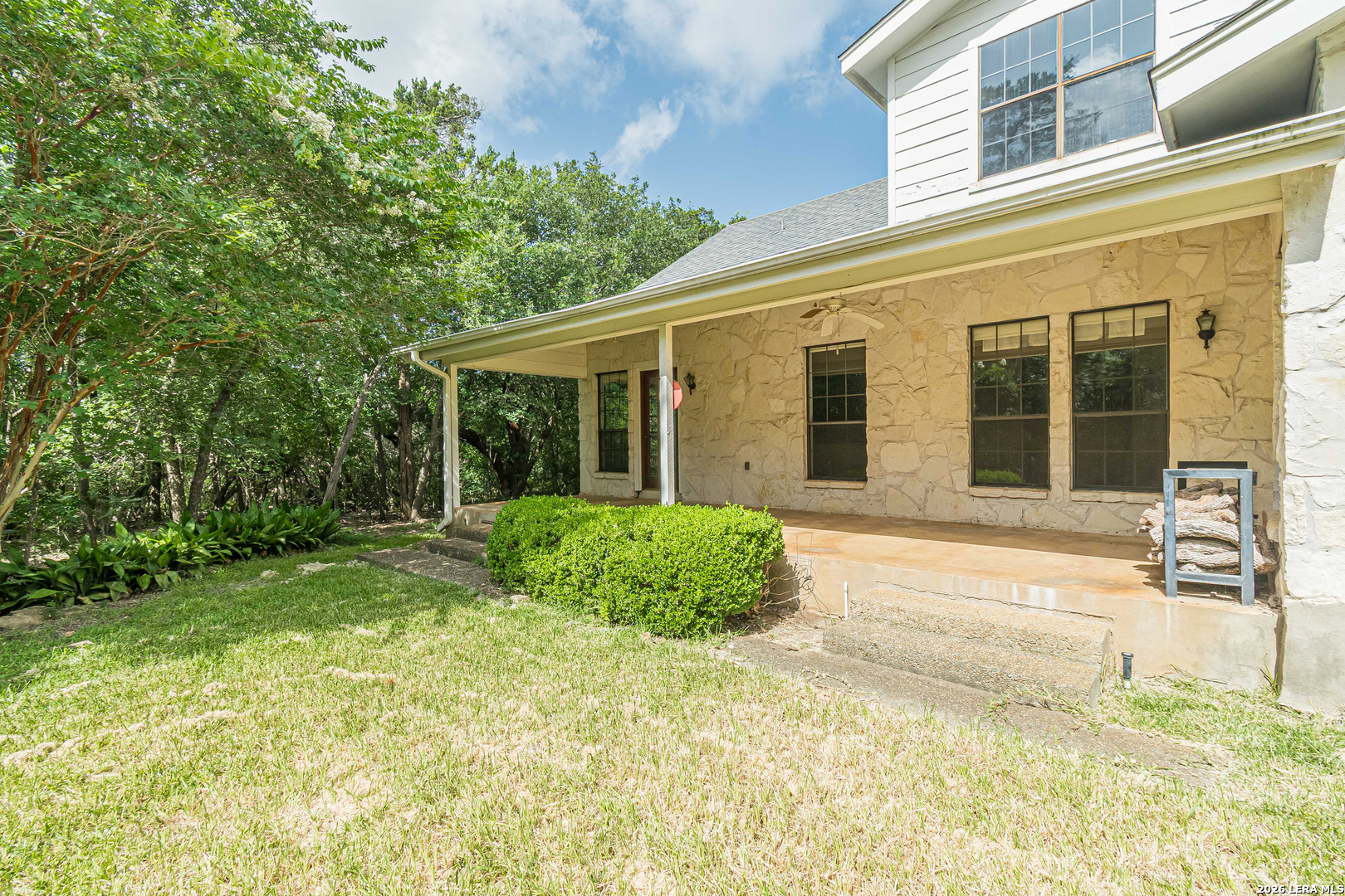 27036 CYNTHIA DR