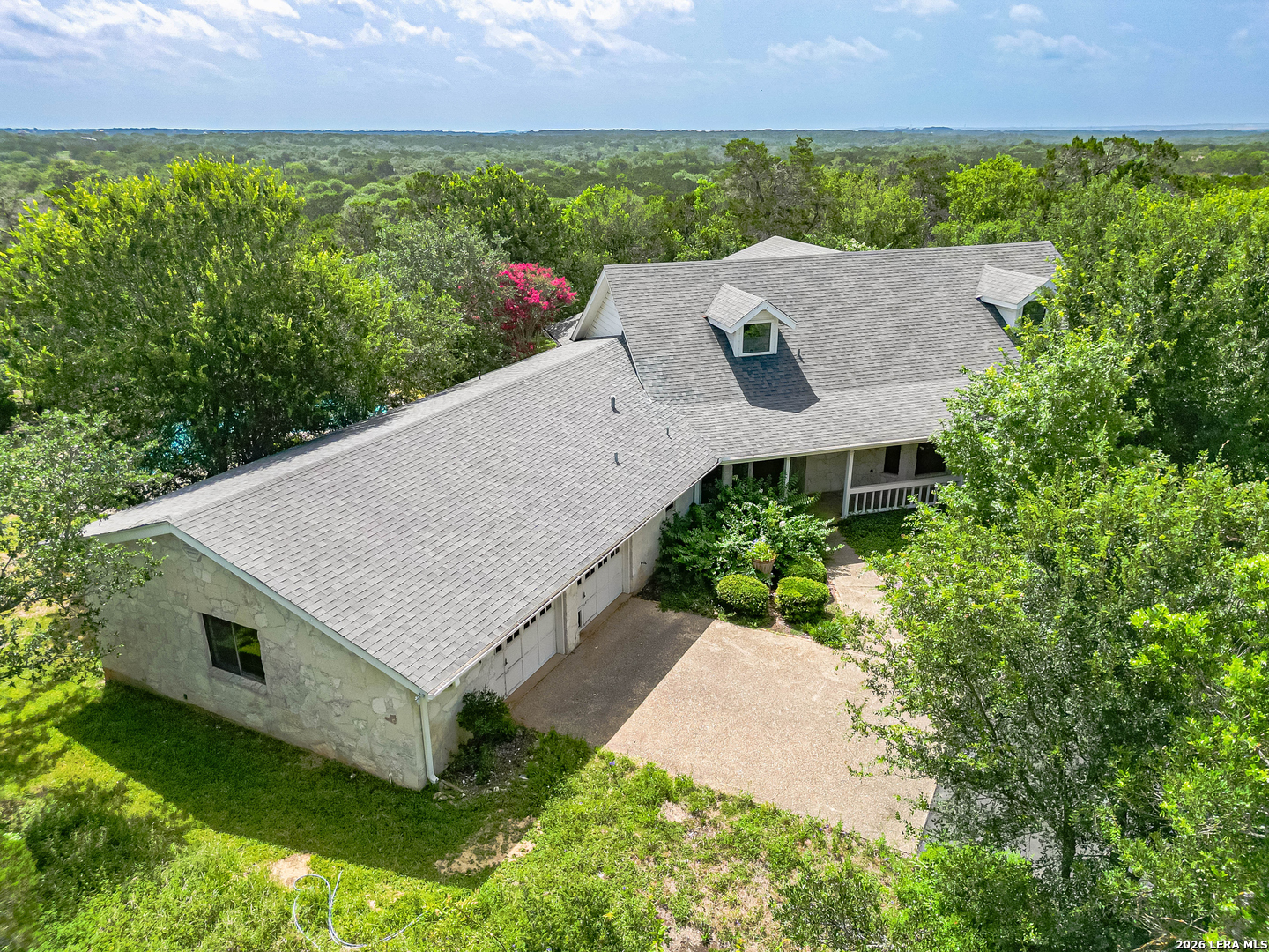 27036 CYNTHIA DR