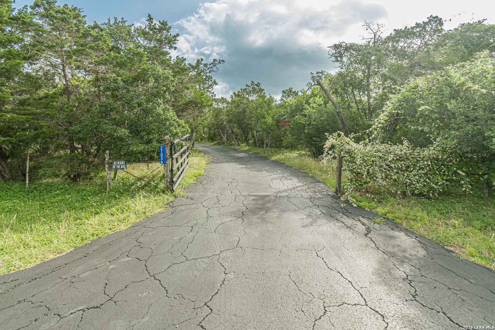 27036 CYNTHIA DR