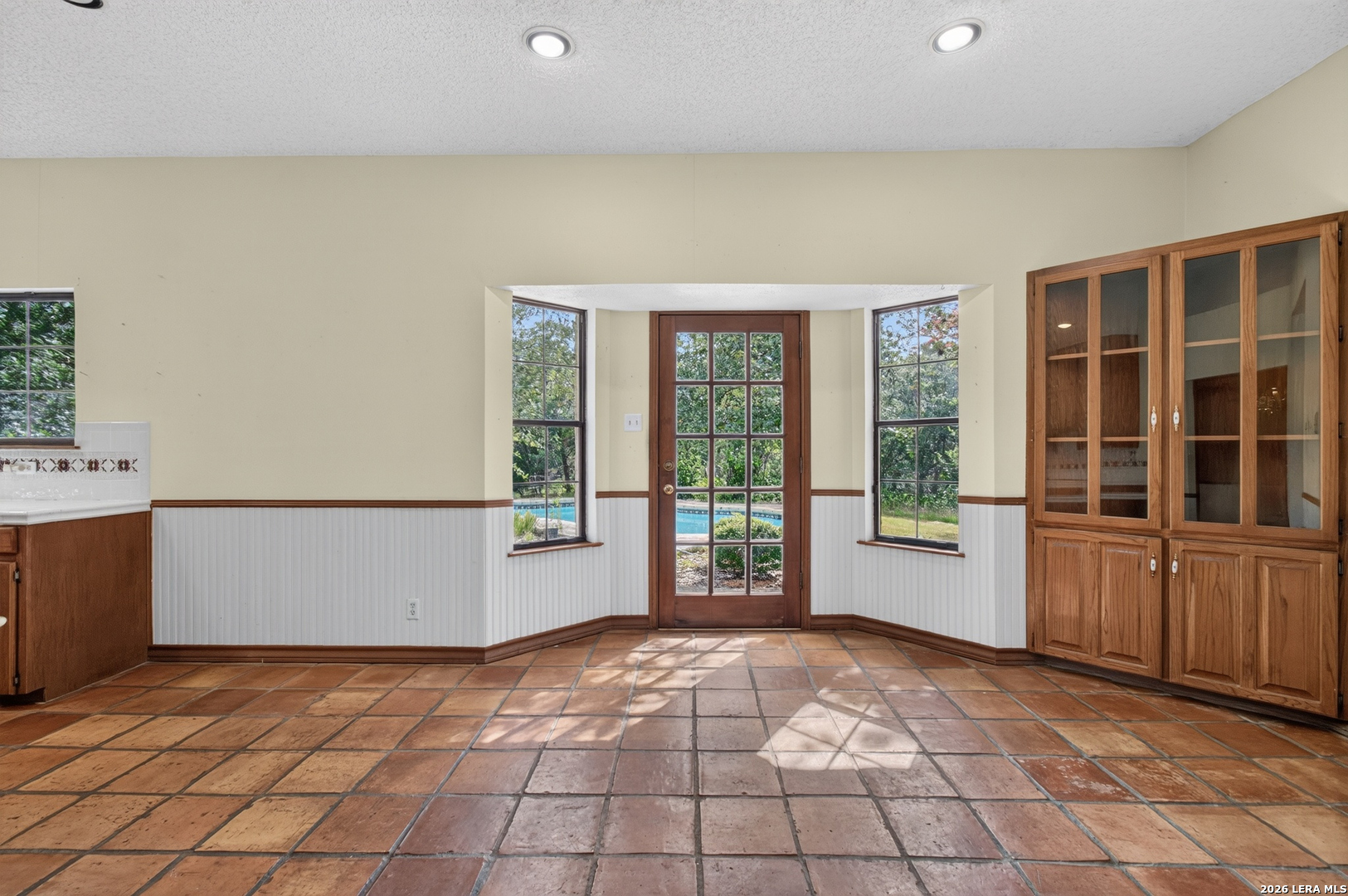 27036 CYNTHIA DR