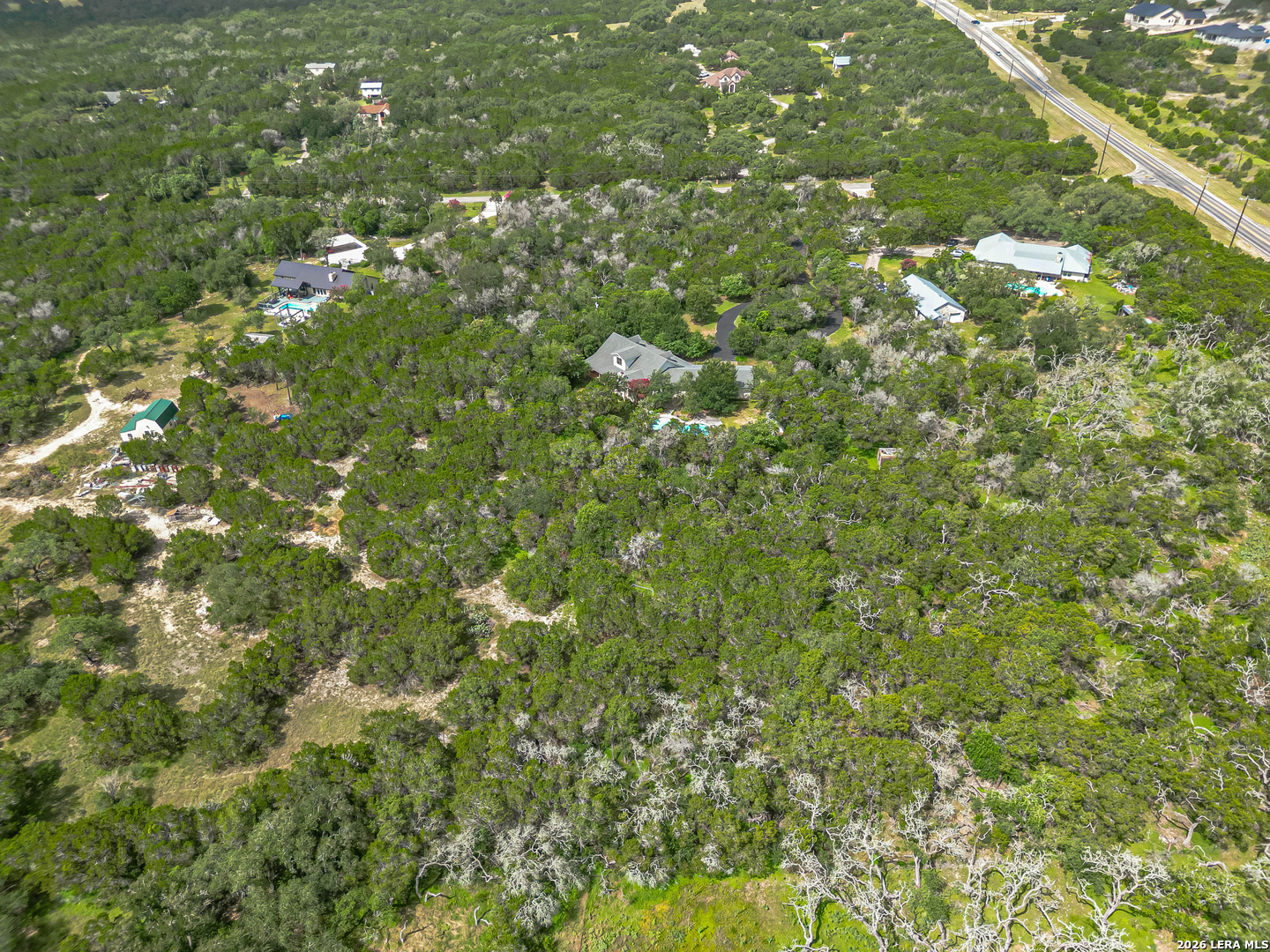 27036 CYNTHIA DR