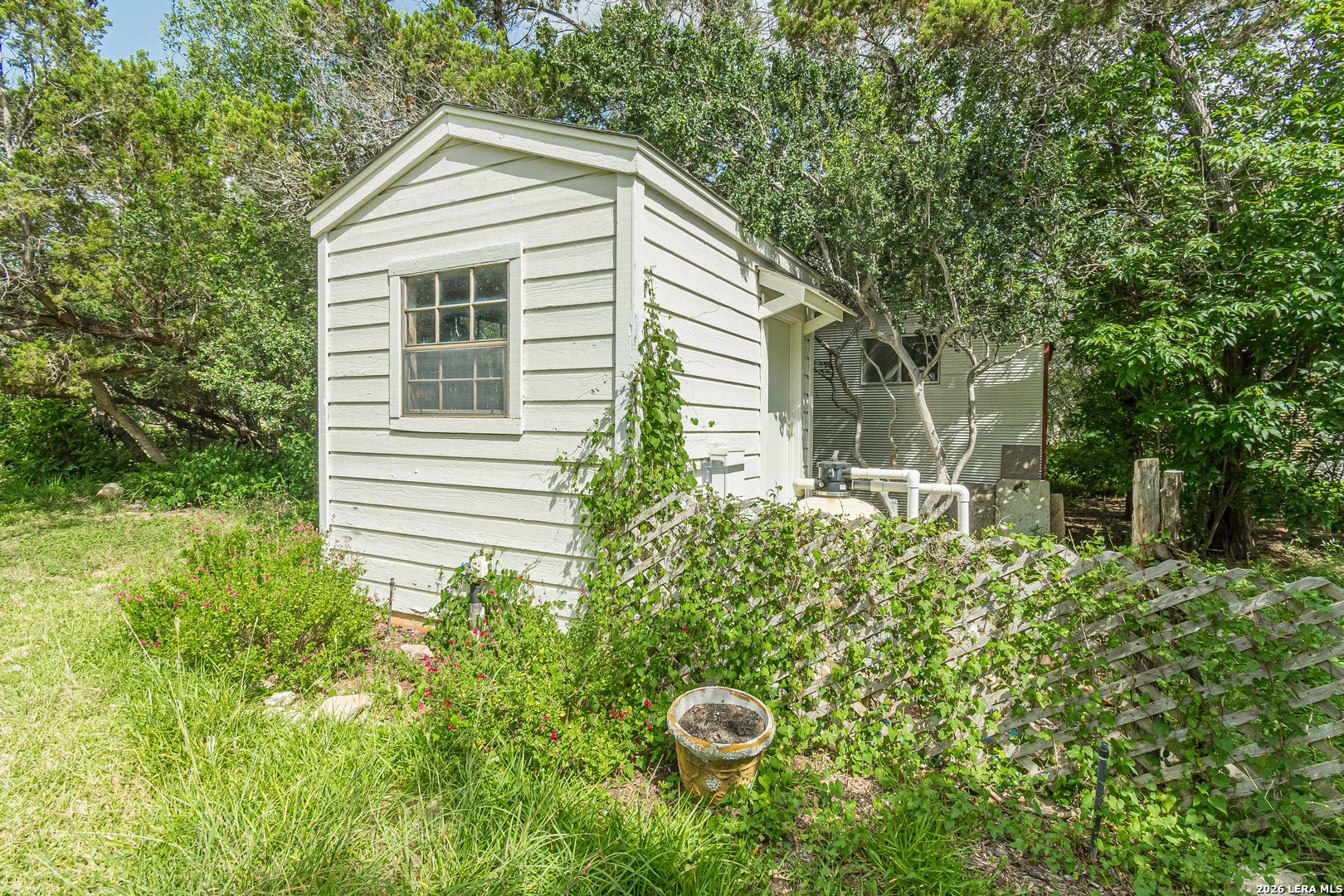 27036 CYNTHIA DR