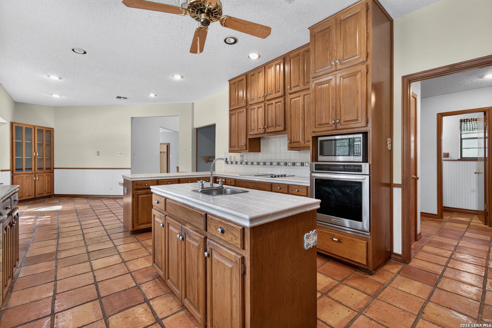 27036 CYNTHIA DR