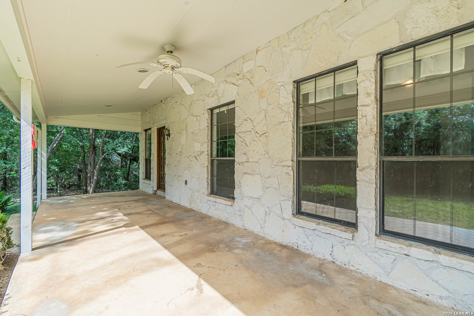 27036 CYNTHIA DR