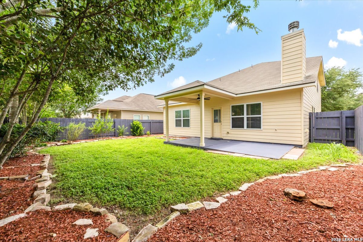437 STONEBROOK DR
