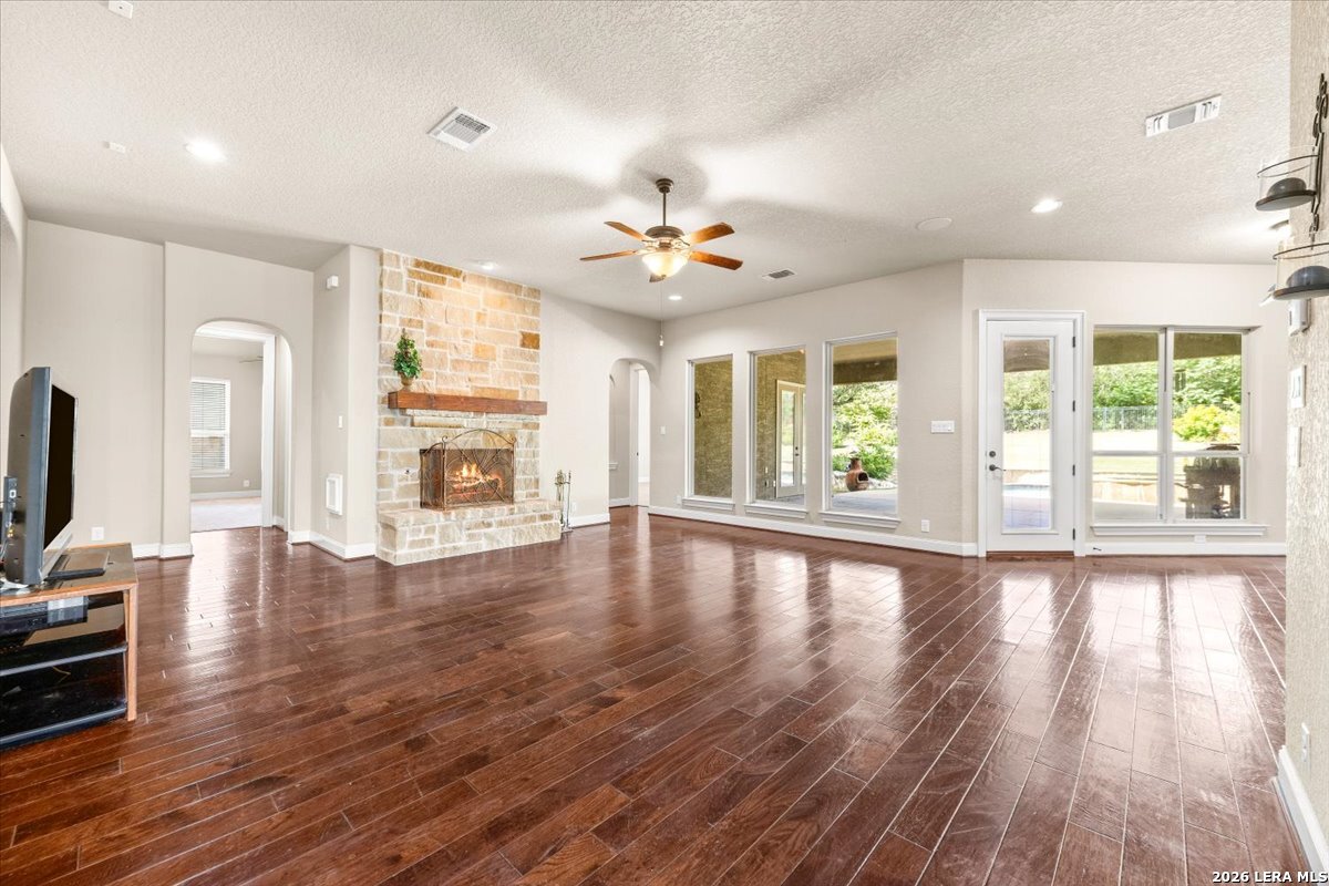 19410 ARROWOOD PL