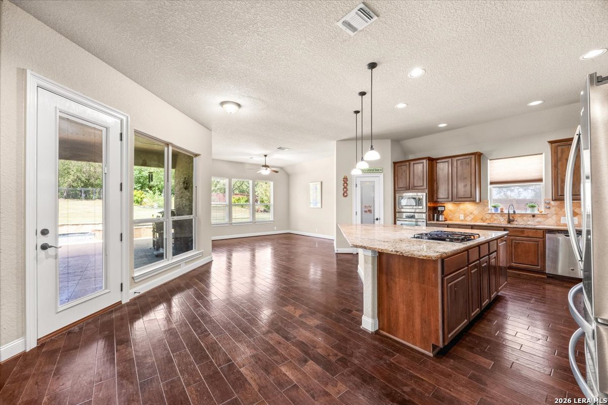19410 ARROWOOD PL