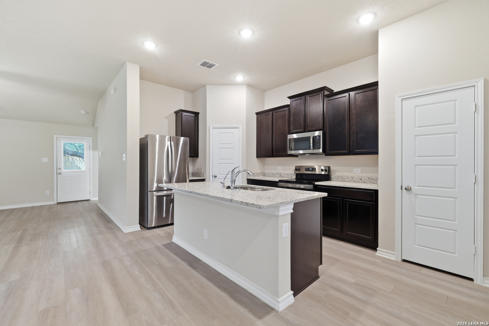 2972 Greenbriar