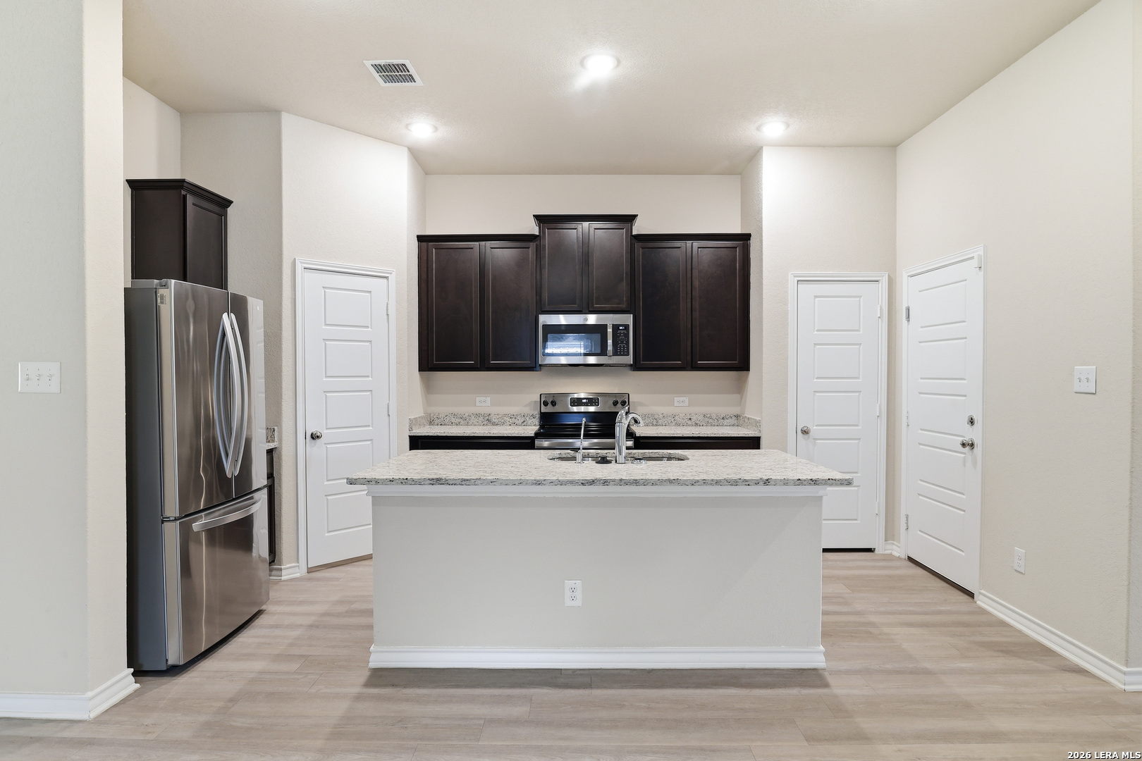 2972 Greenbriar