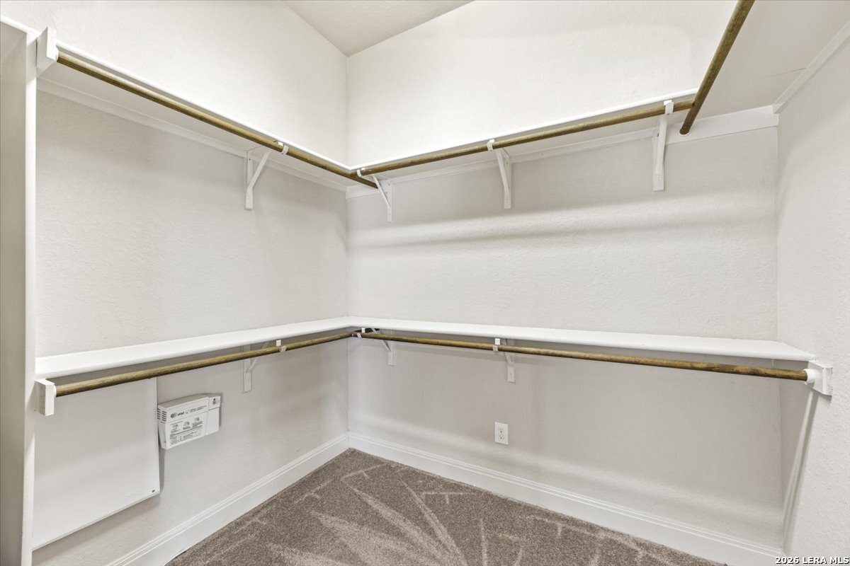 6909 Hallie Heights