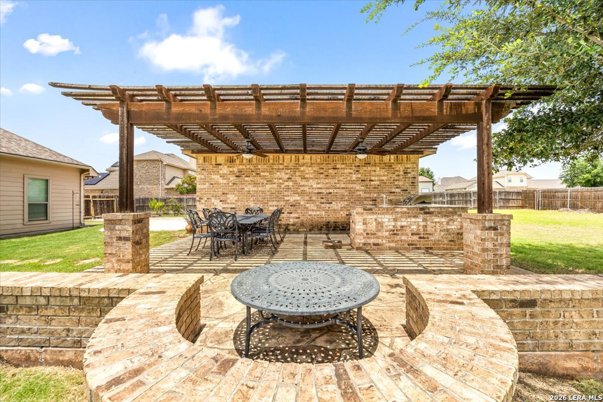 6909 Hallie Heights