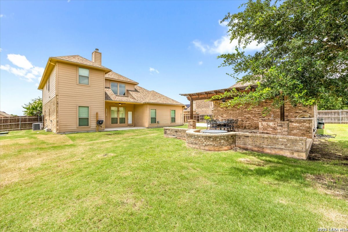 6909 Hallie Heights