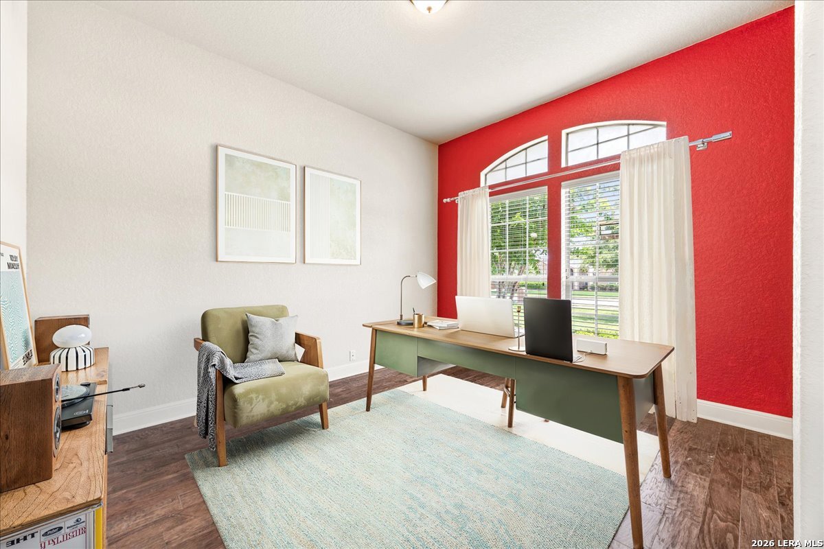 6909 Hallie Heights