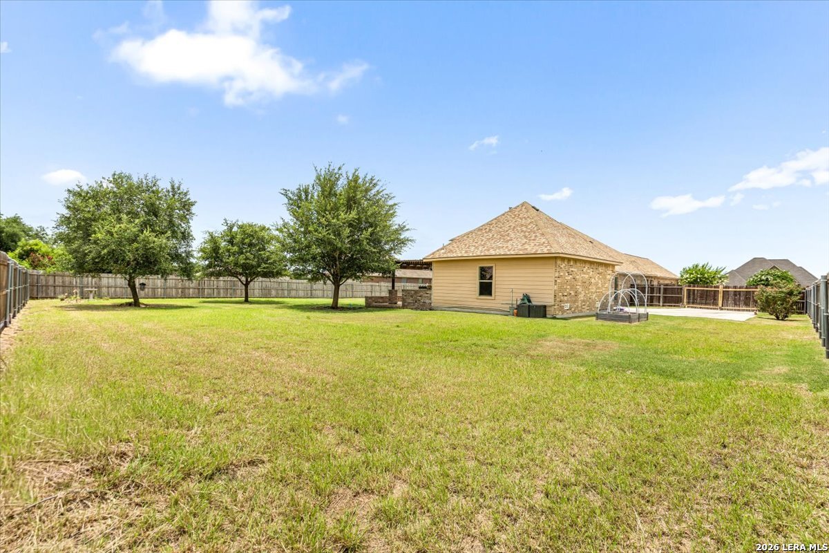6909 Hallie Heights