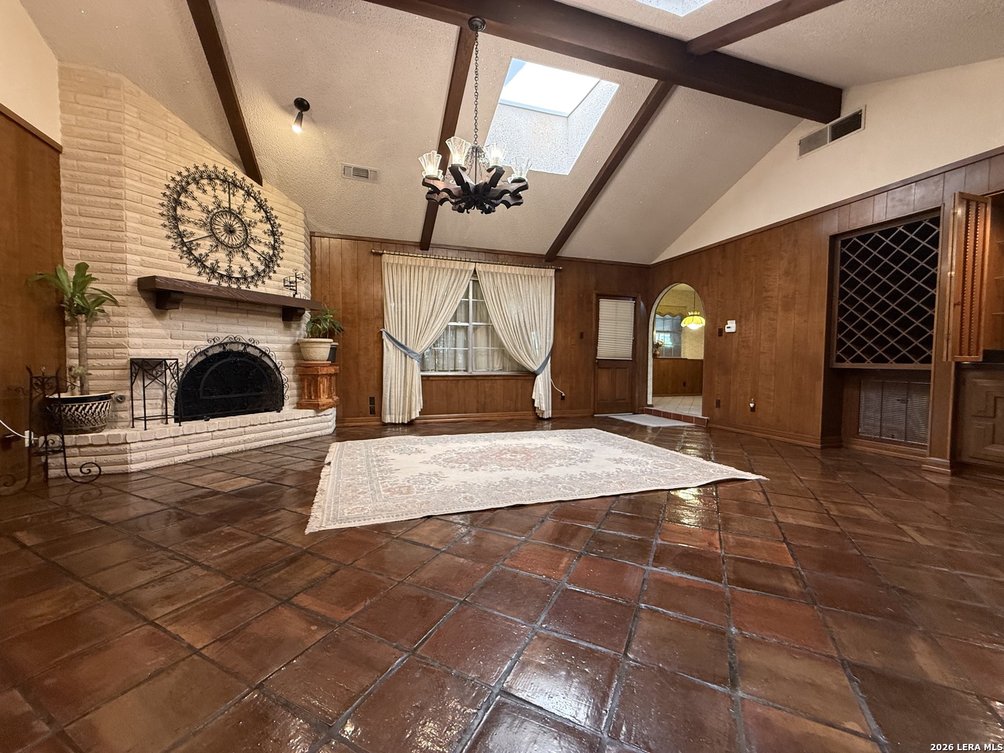 20387 Grass Creek Road