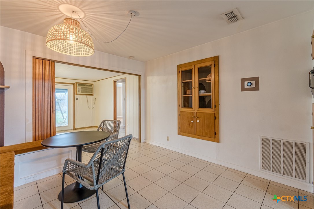 1052 Dunlap Drive