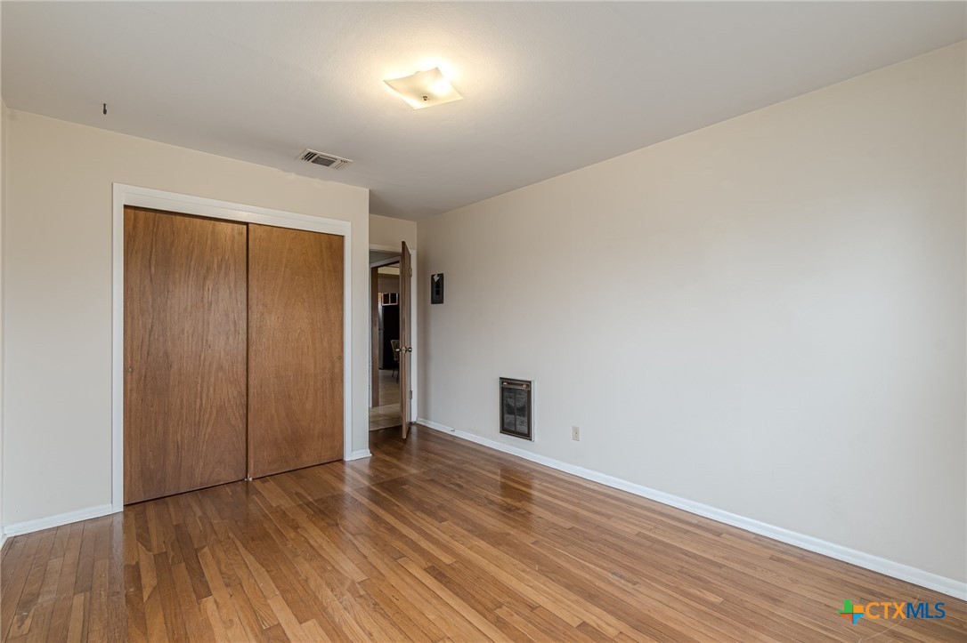 1052 Dunlap Drive