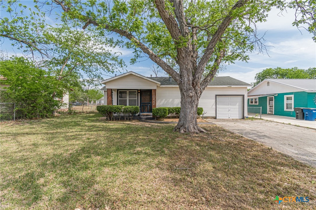 1052 Dunlap Drive