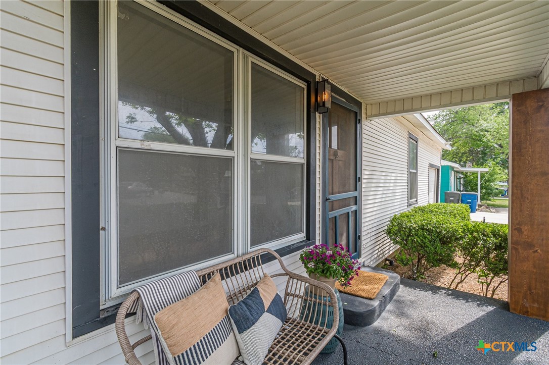 1052 Dunlap Drive