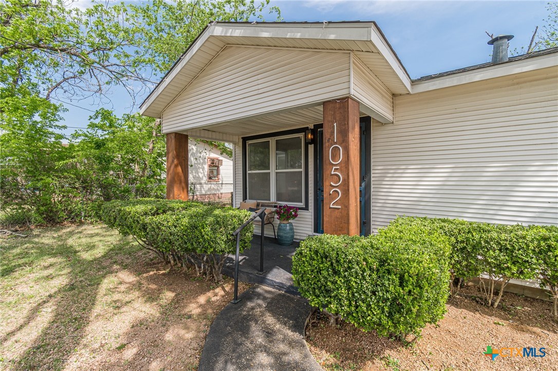 1052 Dunlap Drive