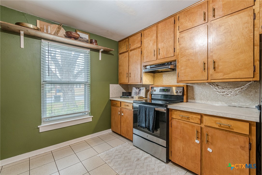 1052 Dunlap Drive