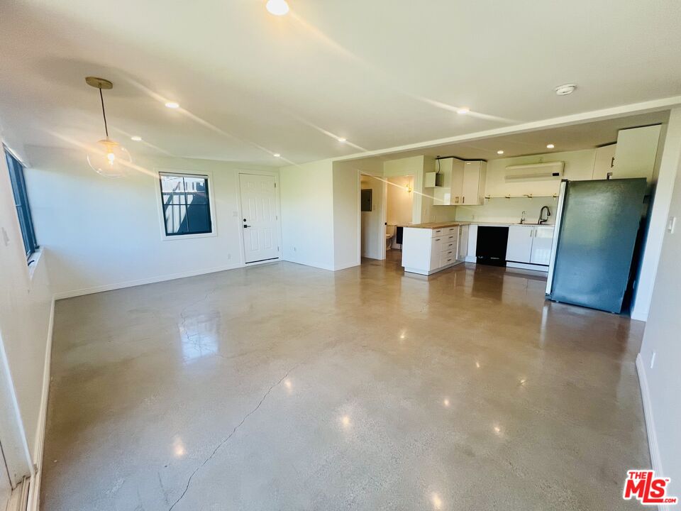 3943 Scandia Way