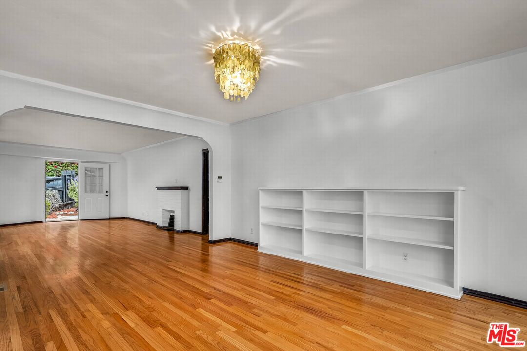 3943 Scandia Way