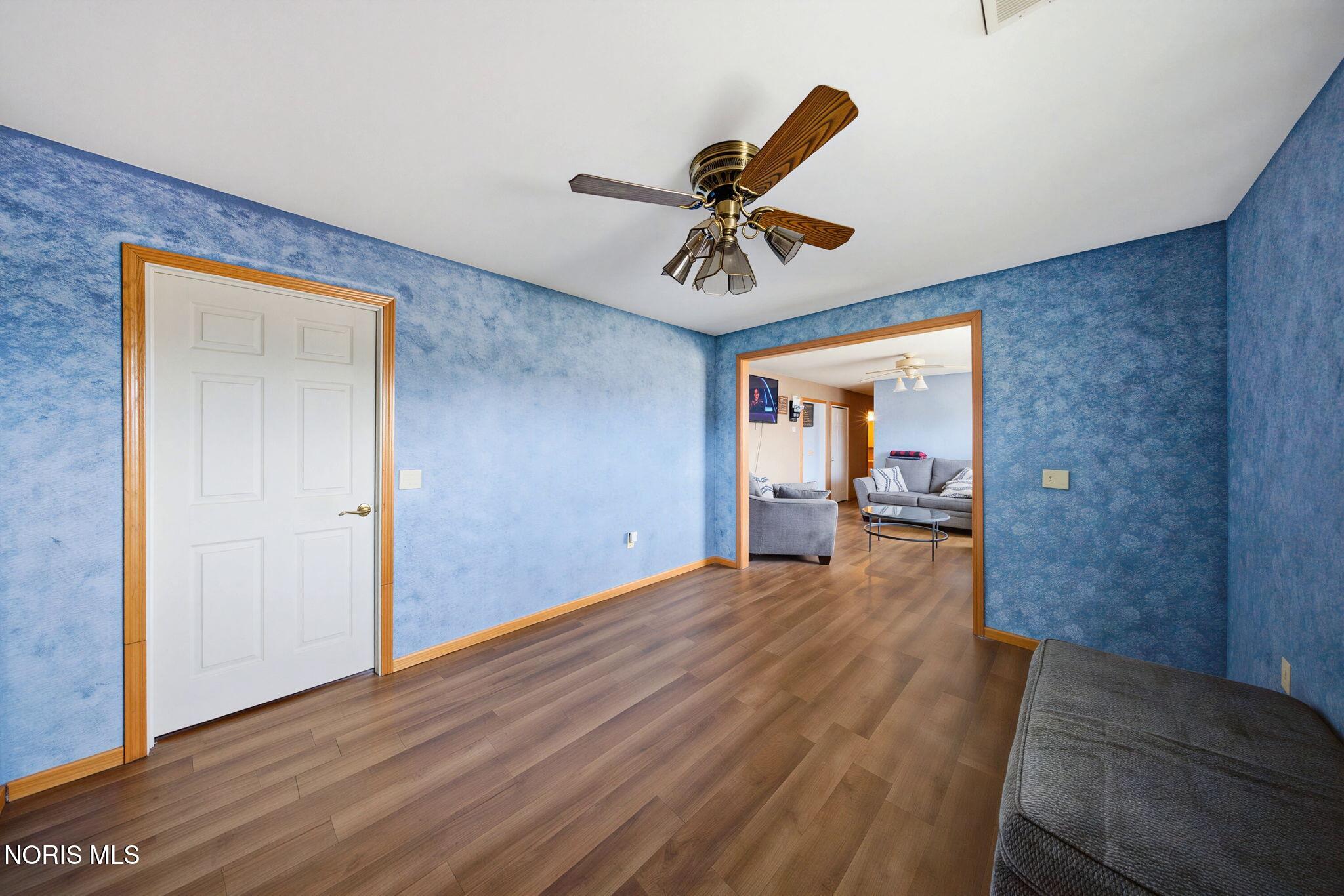 891 N Woodland Avenue