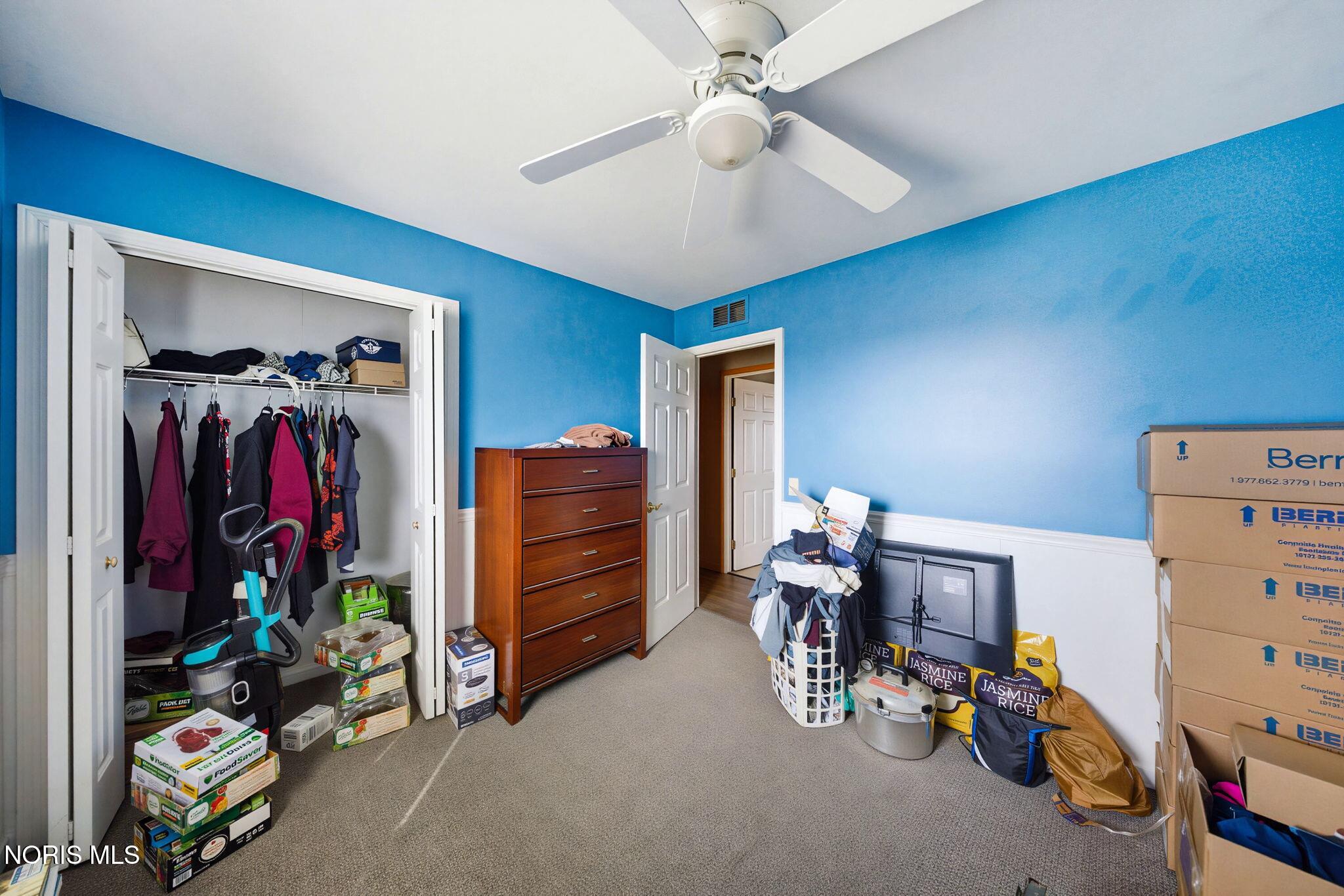 891 N Woodland Avenue