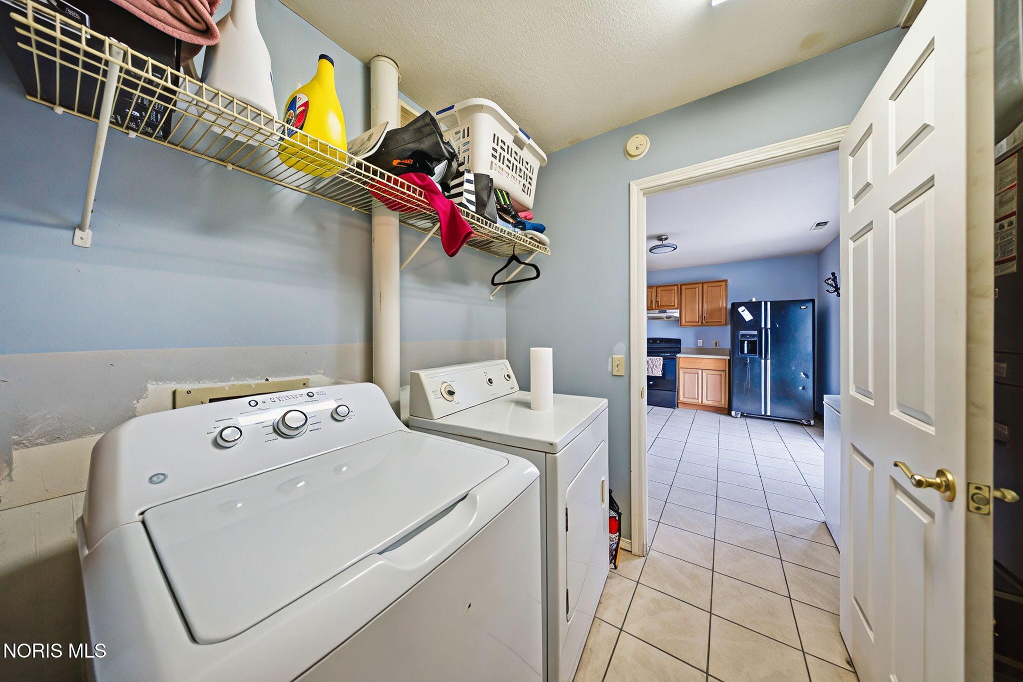 891 N Woodland Avenue