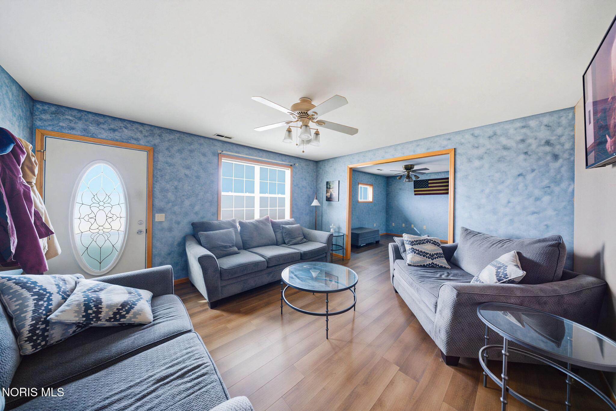 891 N Woodland Avenue