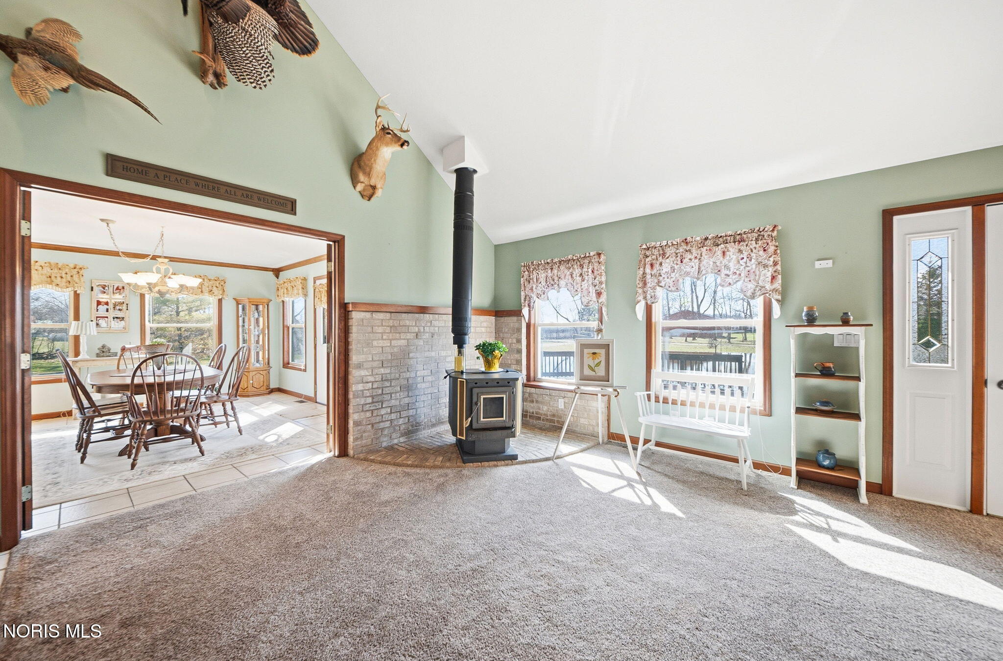 4955 E Wohlers Avenue