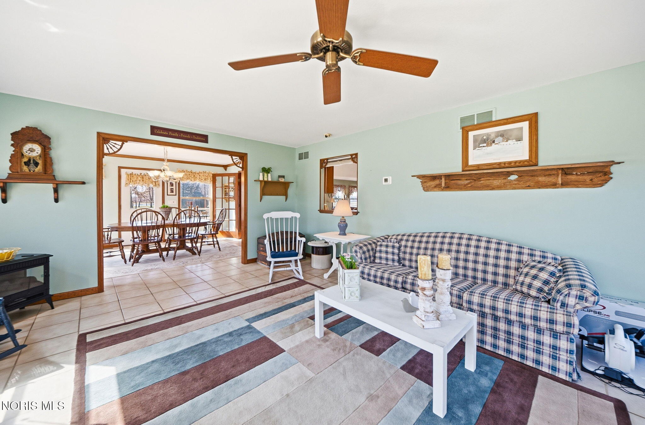 4955 E Wohlers Avenue