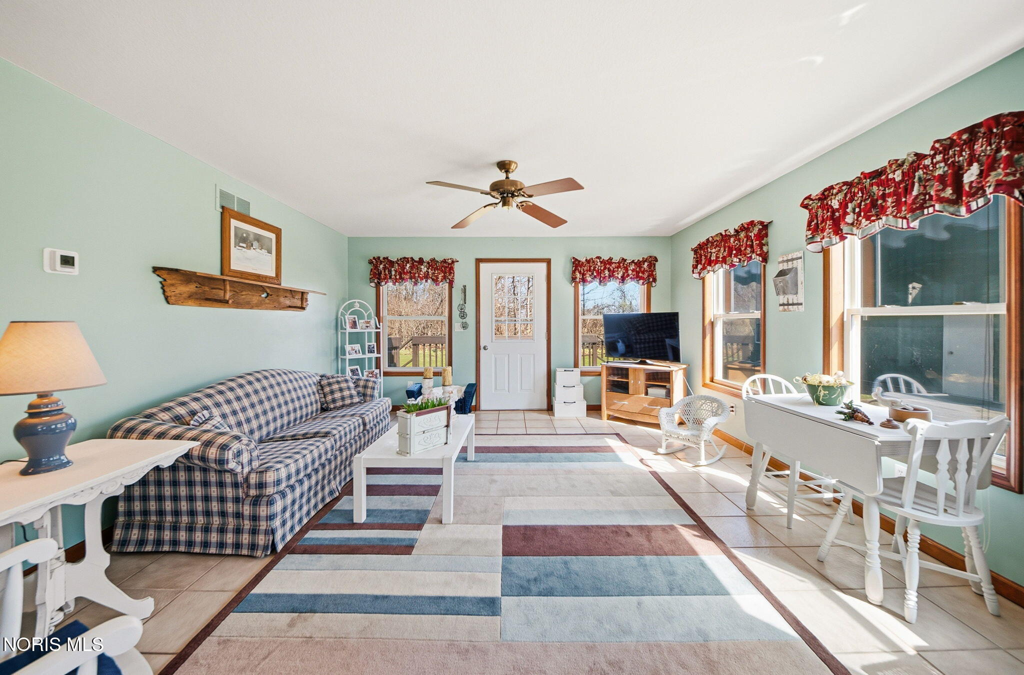 4955 E Wohlers Avenue