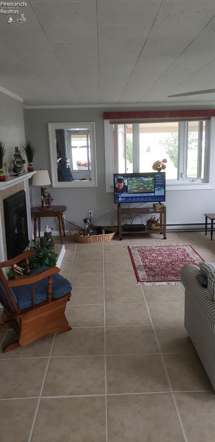 2167 White Caps Lane