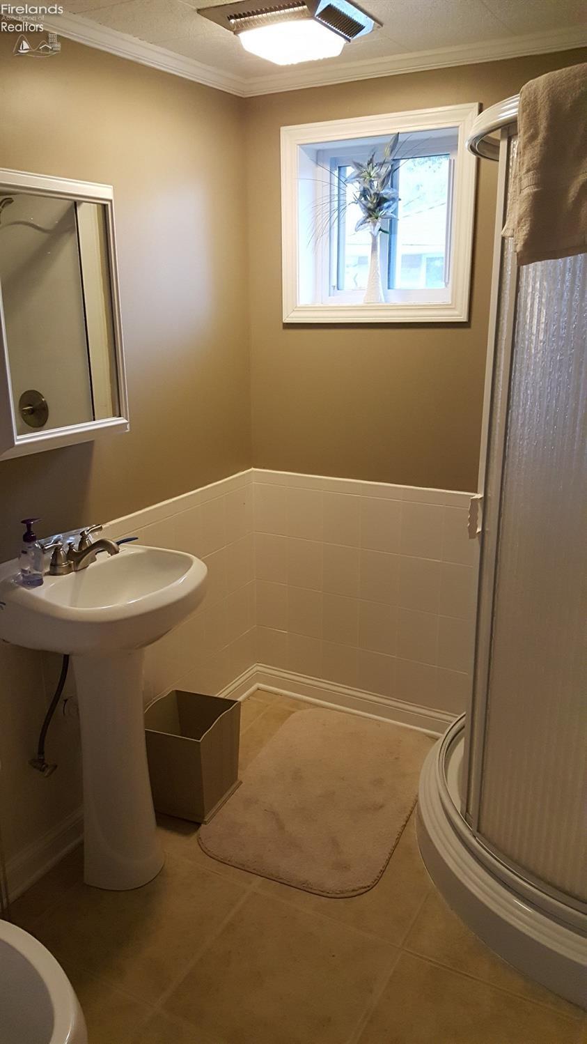 2167 White Caps Lane