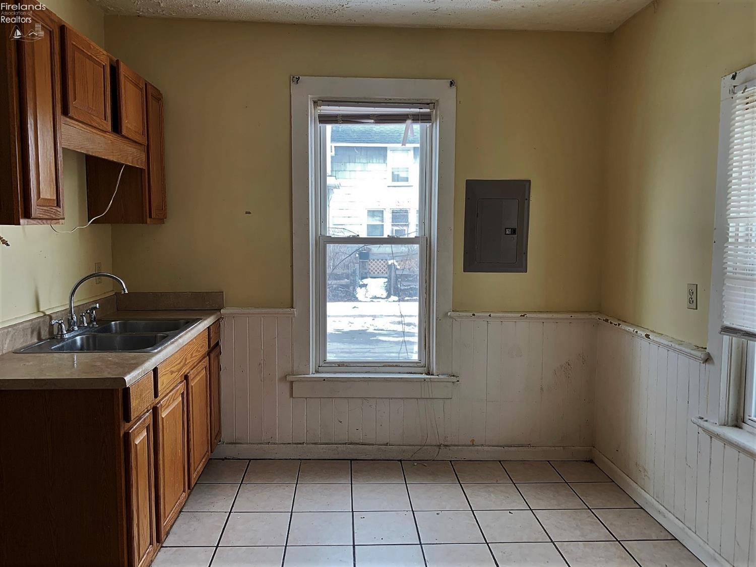 806 Decatur