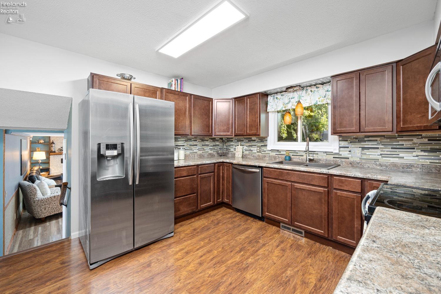 2718 Sweetbriar Drive