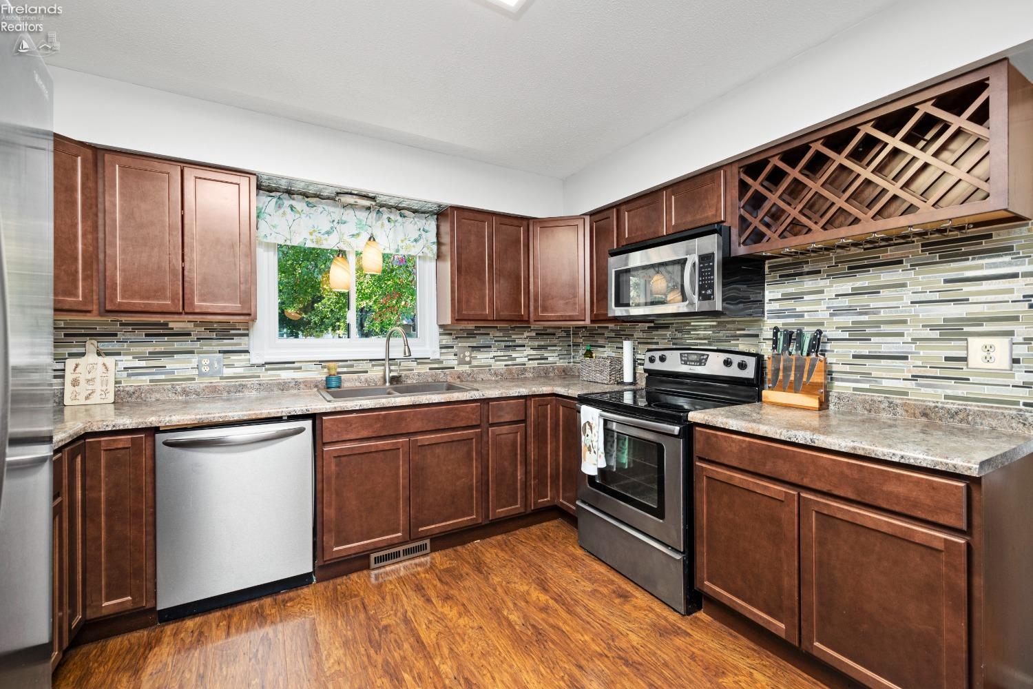 2718 Sweetbriar Drive